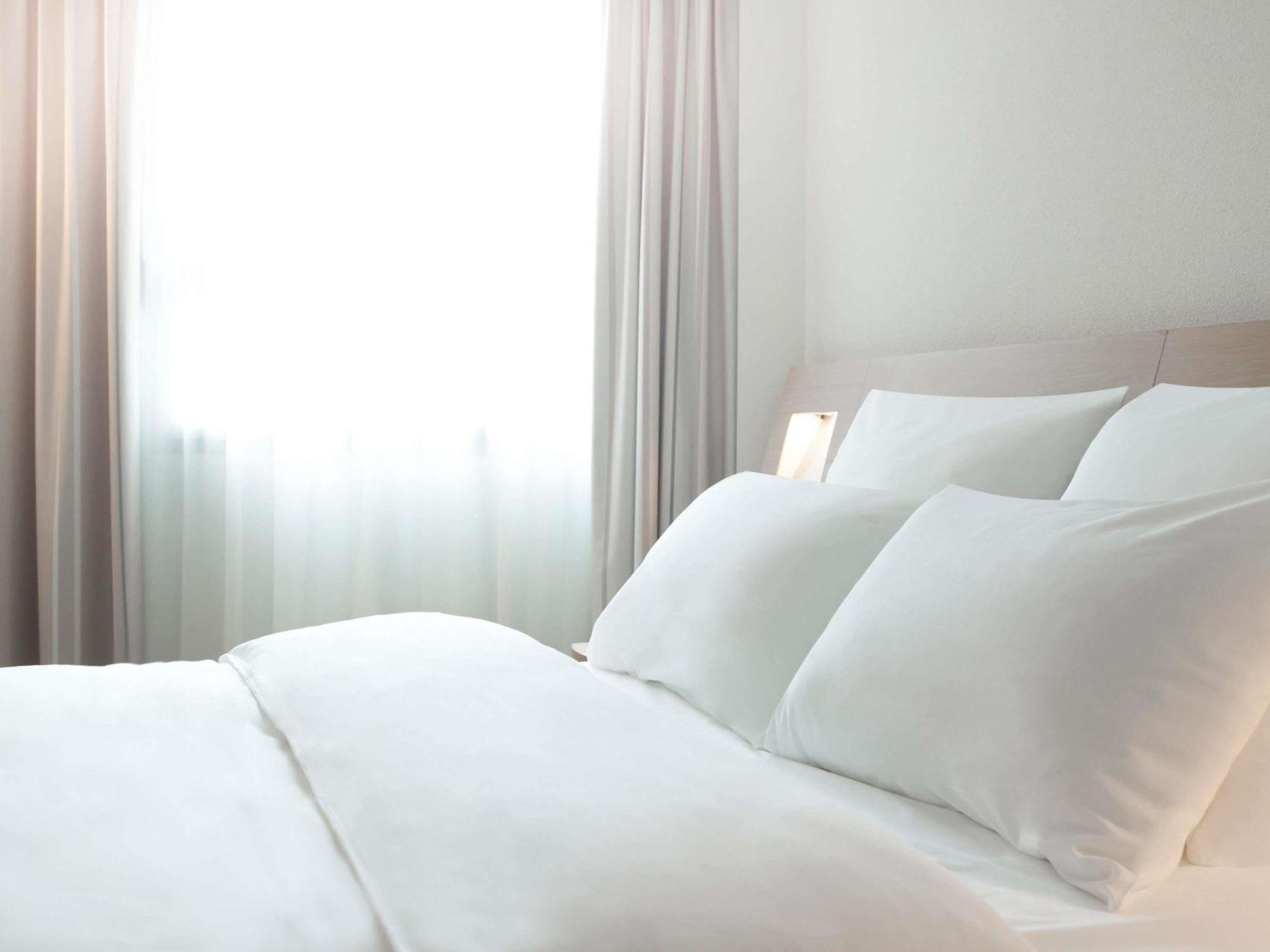 Novotel Мілтон-Кінз Екстер'єр фото